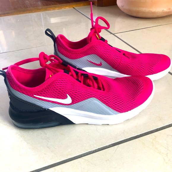 Nike Other - New without box Nike sneakers
